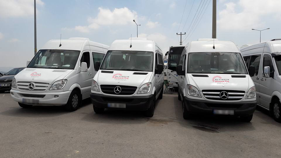 Bayanlar Plajı - Korkut Turizm - Araçlar